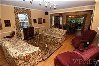 3rd image of 16 Everett St