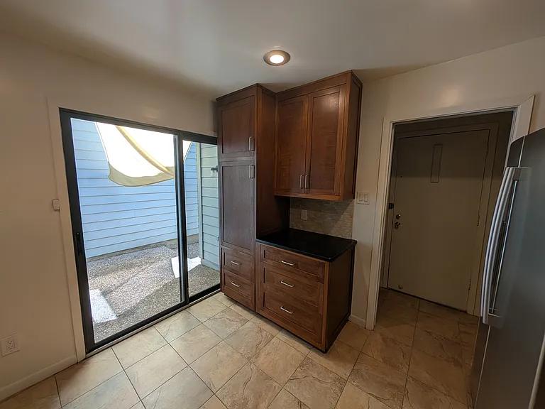 17490 Meandering Way #1005 — Photo 7