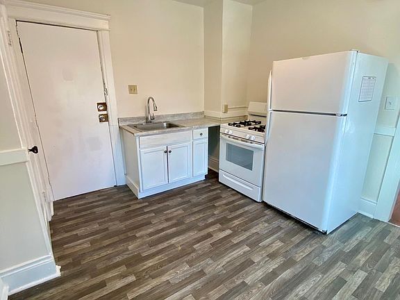 2nd image of 343-45 W Ostrander Ave W #2