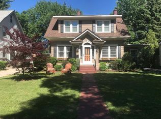 354 Darwin Dr, Amherst, NY 14226