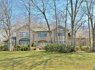 104 Sherwood Rd, Norwood, NJ 07648