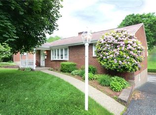 2412 Milford Dr, Bethel Park, PA 15102