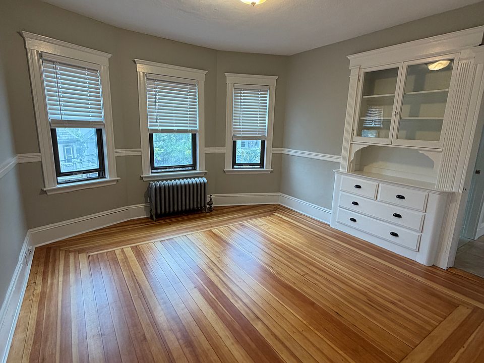 1st image of 36 Mason St #36