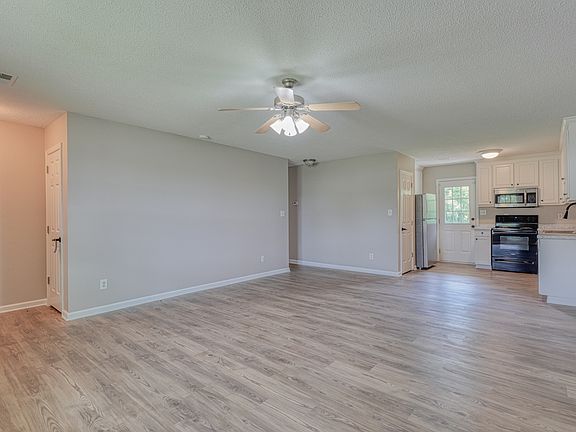 5th image of 321 Sugar Ridge Rd #321