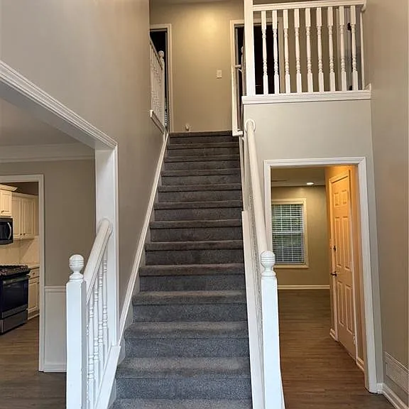 1105 Trumpet Vine Ct SE — Photo 4