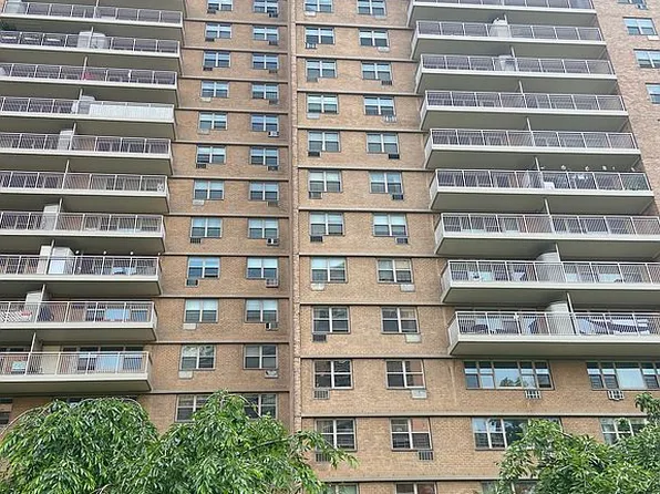 2915 W 5th St APT 22A, Brooklyn, NY 11224