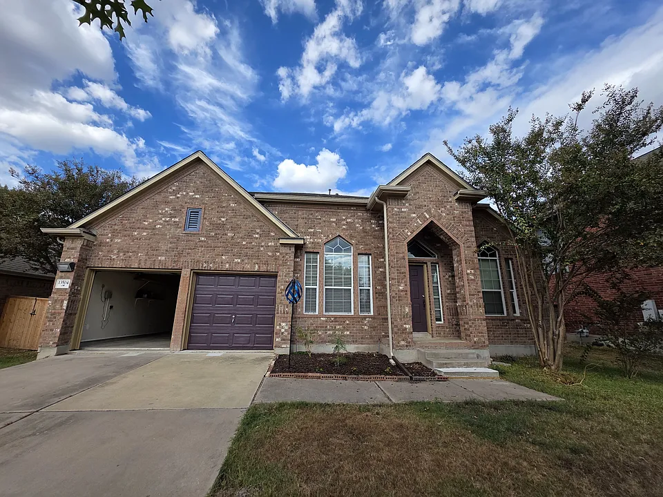 13504 Green Lodge Ct