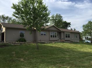 2510 Davey St NE, Iowa City, IA 52240