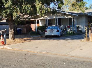 133 N Los Angeles Street, Tulare, CA 93274
