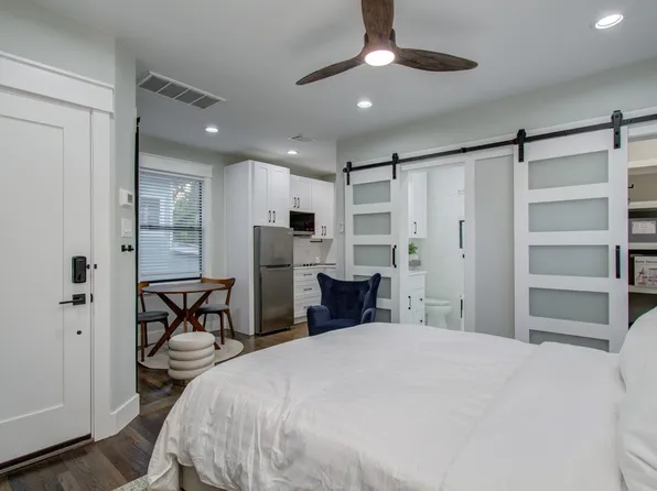 1318 Cleburne St #2B, Houston, TX 77004