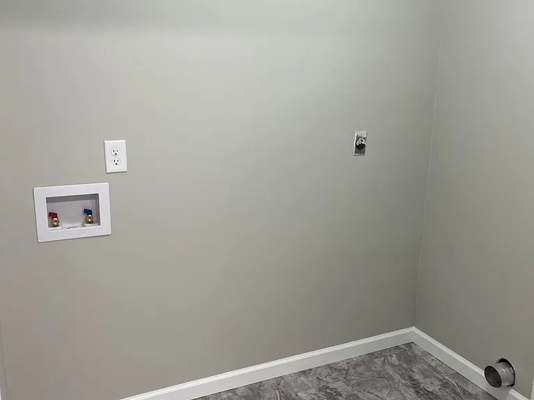 5135 Smith Creek Rd #B — Photo 5
