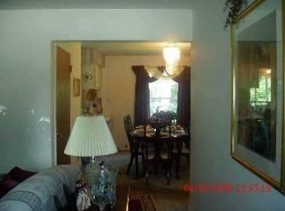 3605 Ridgecliffe Dr, Flint, MI 48532