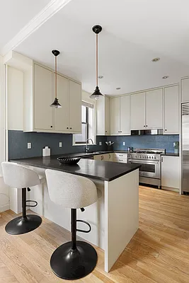 Sold by Compass | media 11