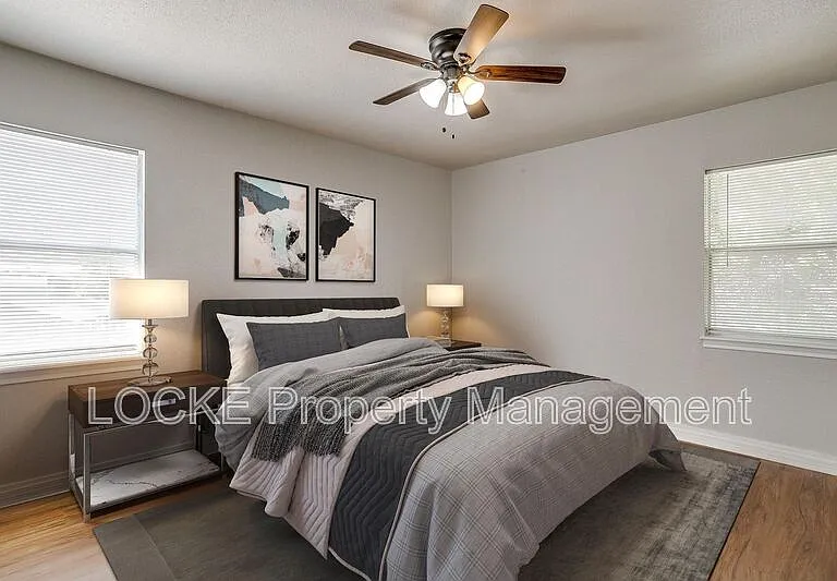 3421 S University Dr #C — Photo 4