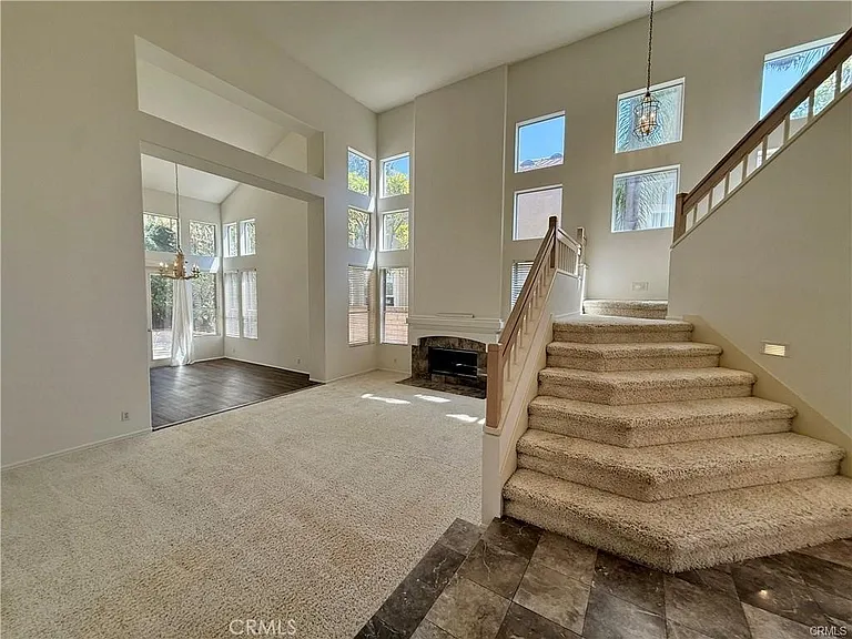 27461 Glenwood Dr — Photo 3