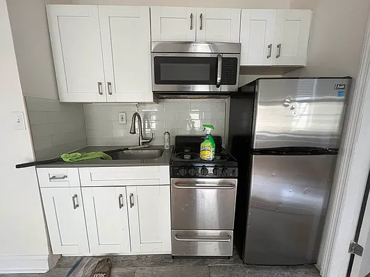 Rented by Station Cities | media 13