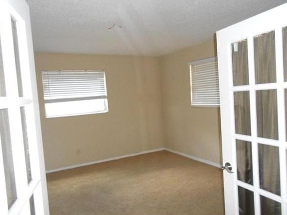 2nd image of 4530 SW 43rd Ave