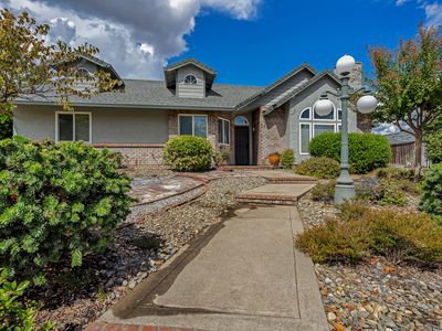 2680 Howard Dr, Redding, CA, 96001