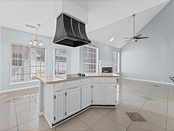 4th image of 3439 Ashlock Dr