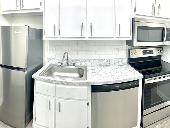 2nd image of 243 Crest St #6