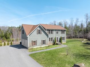 88 Maxfield Dr, Orono, ME 04473