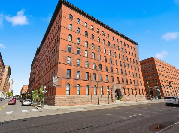 300 Wall St Unit 201, Saint Paul, MN 55101
