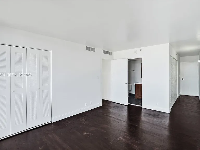 7601 E Treasure Dr #2205 — Photo 27