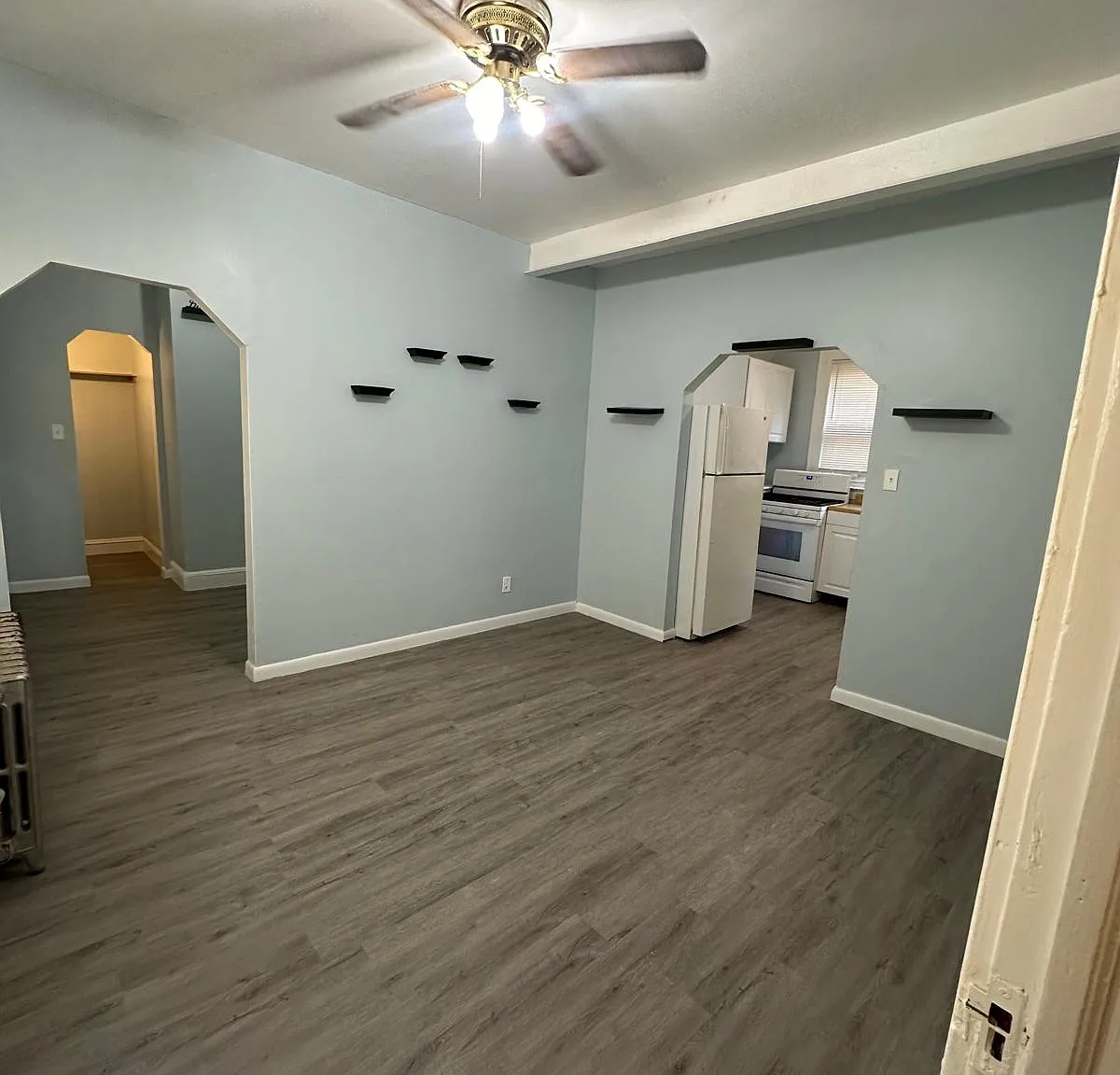 1 bed, $1,800 — Photo 1