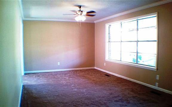 3rd image of 3765 Timber Hill Dr SE