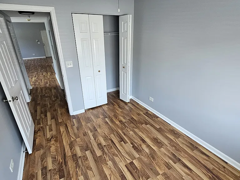 7325 Oakwood Ave #1B — Photo 9