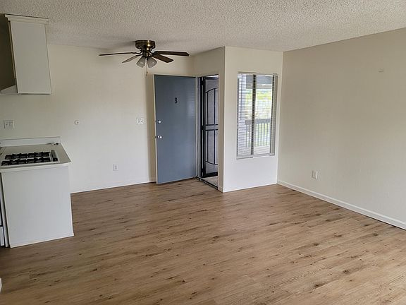 4th image of 105 N Stanford Ave #8