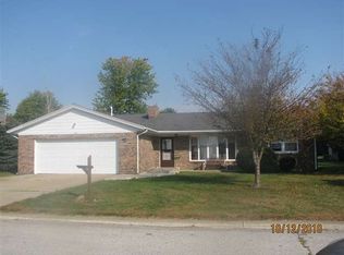 705 W 3rd St, Fowler, IN 47944