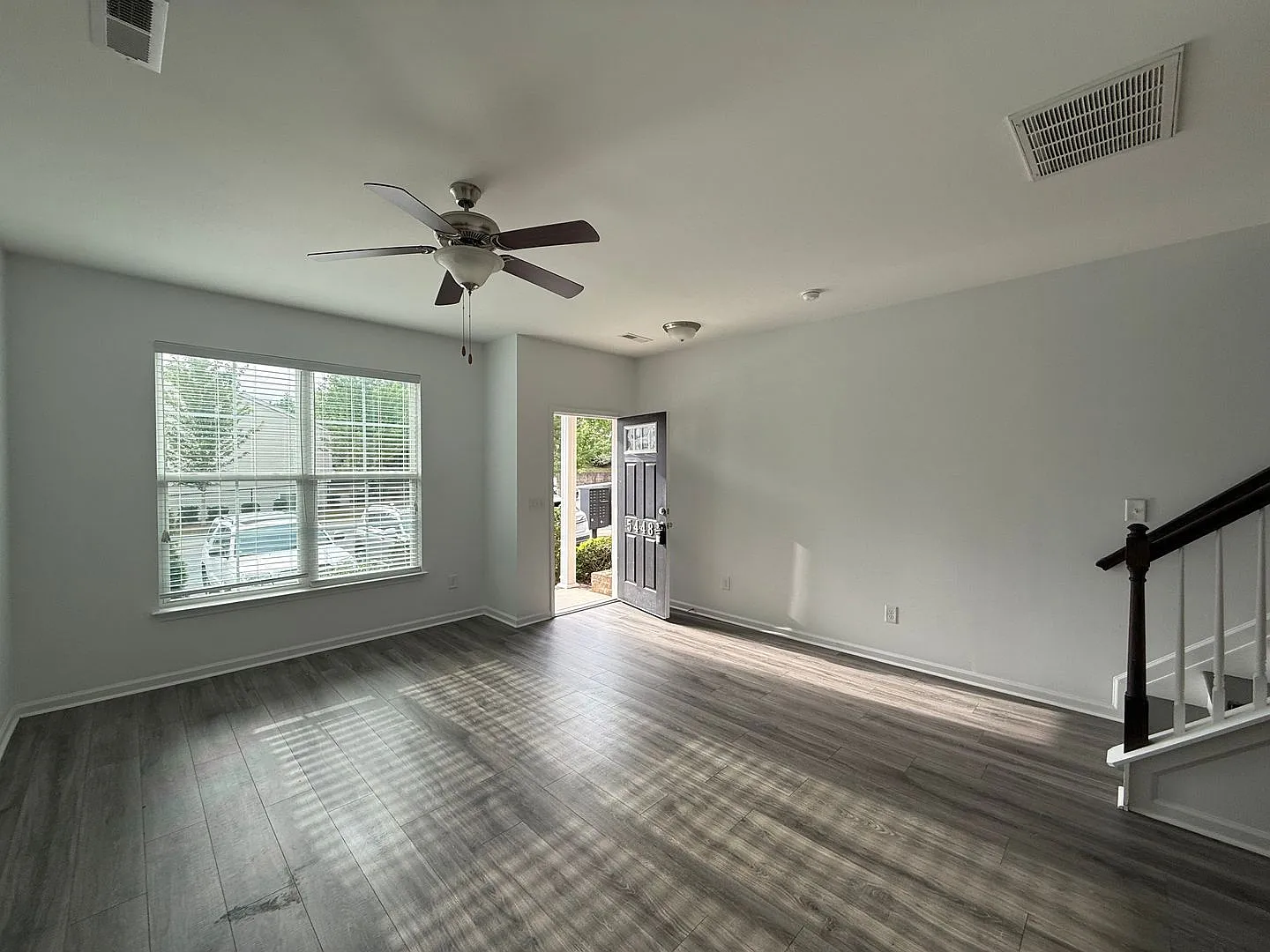 Townhouse for Rent In Wyngate — Photo 4
