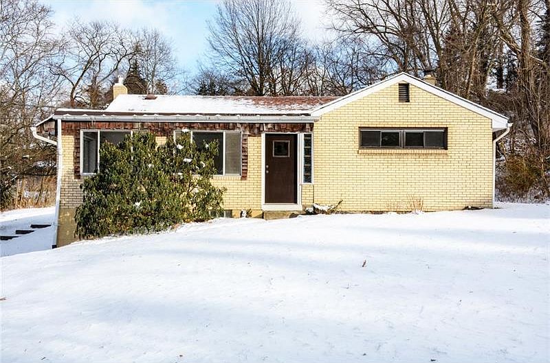 1st image of 131 Sherwood Dr