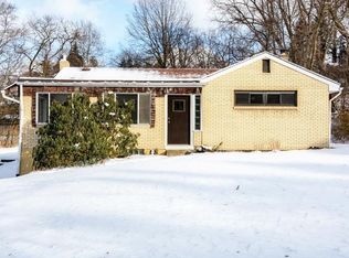 131 Sherwood Dr, Verona, PA 15147