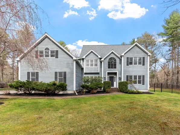 78 Cutters Ridge Rd, Carlisle, MA 01741