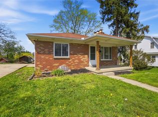 23 Murray Dr, Dayton, OH 45403