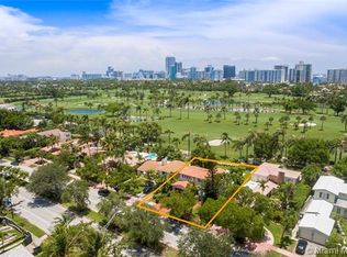 5435 Alton Rd, Miami Beach, FL 33140