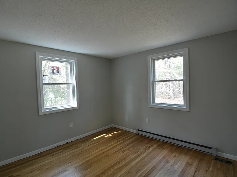 51 Hall St — Photo 7