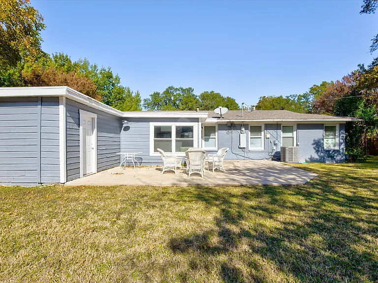3511 Corto Ave — Photo 23