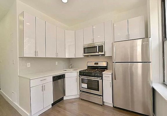 2nd image of 945 1st Ave #1-A
