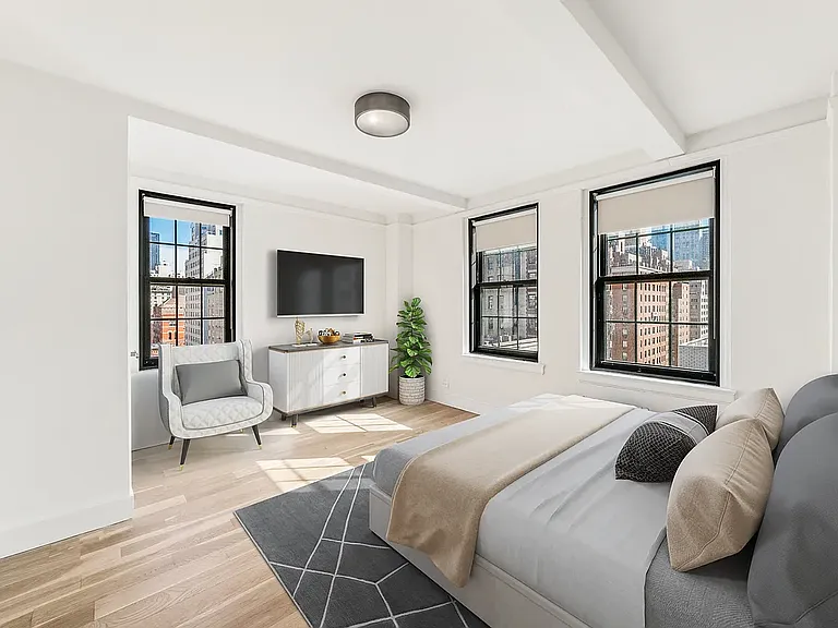 25 E 67th St #9A — Photo 4