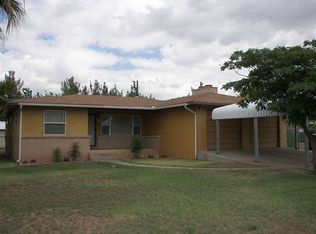 811 Old Mescalero Rd, Tularosa, NM 88352
