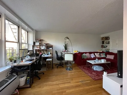 Rented by K & O Realty Associates Inc. | media 19