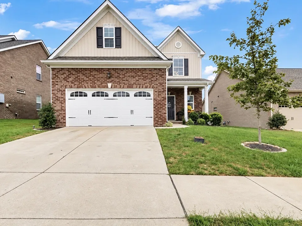 1027 Westgate Dr