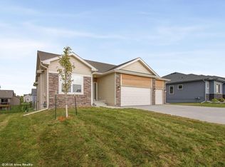 905 SW 9th Ct, Grimes, IA 50111