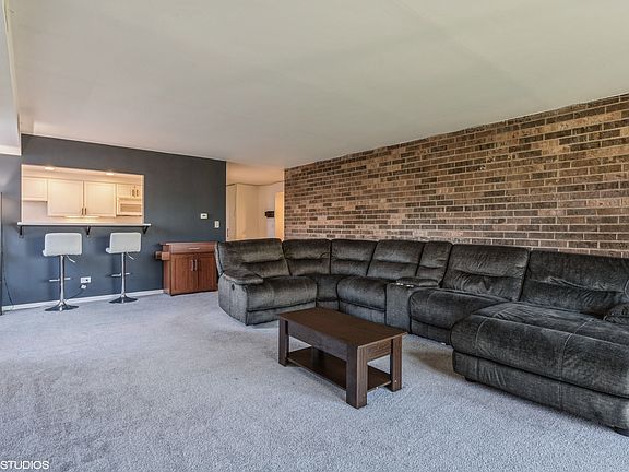 4th image of 825 Pearson St APT 5A