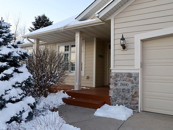 3rd image of 2600 Oak Lawn Dr