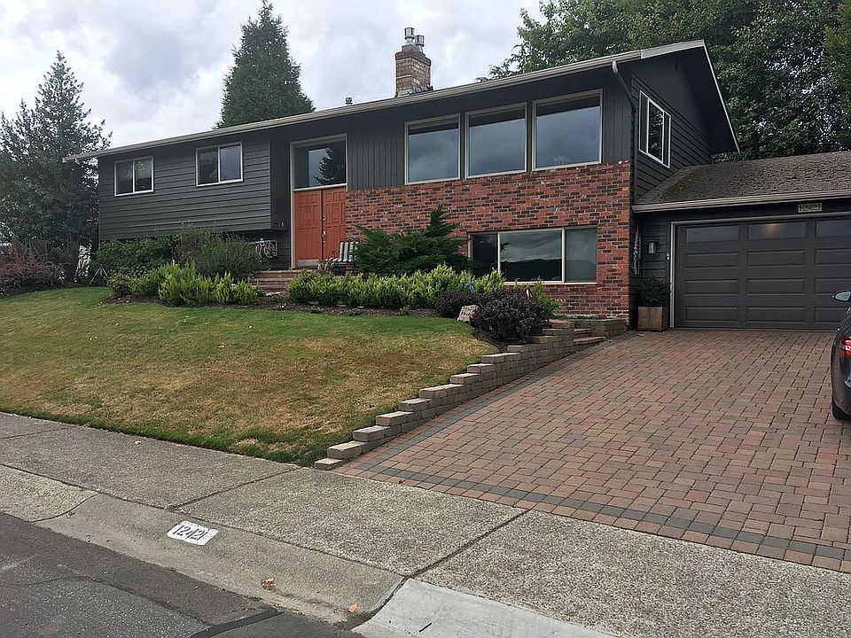 1st image of 12421 88th Pl NE