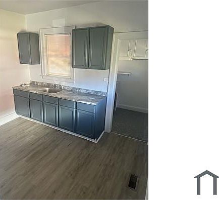 4th image of 4318 Vicksburg St #1
